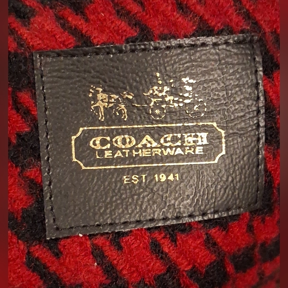 EUC Vintage Coach Red & Black Houndstooth Cashmere & Wool Casual Winter Scarf - Picture 7 of 7